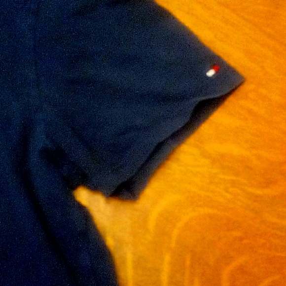 TOMMY HILFIGER T-SHIRT - Picture 4 of 4